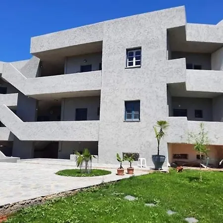Christou Apts Orpheus 07 Apartamento *